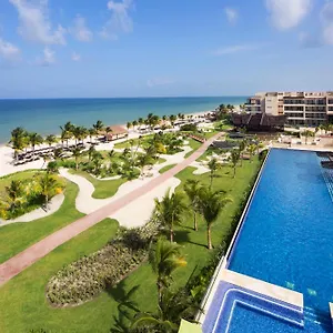 ***** Üdülőközpont Royalton Riviera Cancun, An Autograph Collection & Casino (adults Only) Mexikó